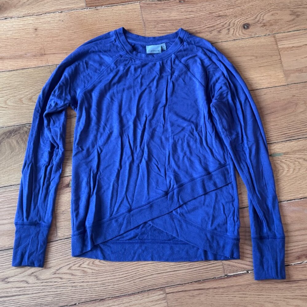 Athleta Beyond Soft Long Sleeve Criss Cross Sweatshirt – Blue (Women’s XS) 💙